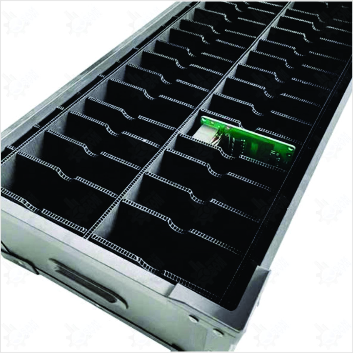 Danpla box and partition applications
