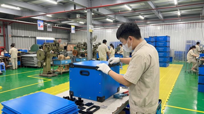 Thùng nhựa danpla của SAM